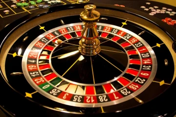 ¿Cómo calcular dónde caerá la bola en la ruleta?